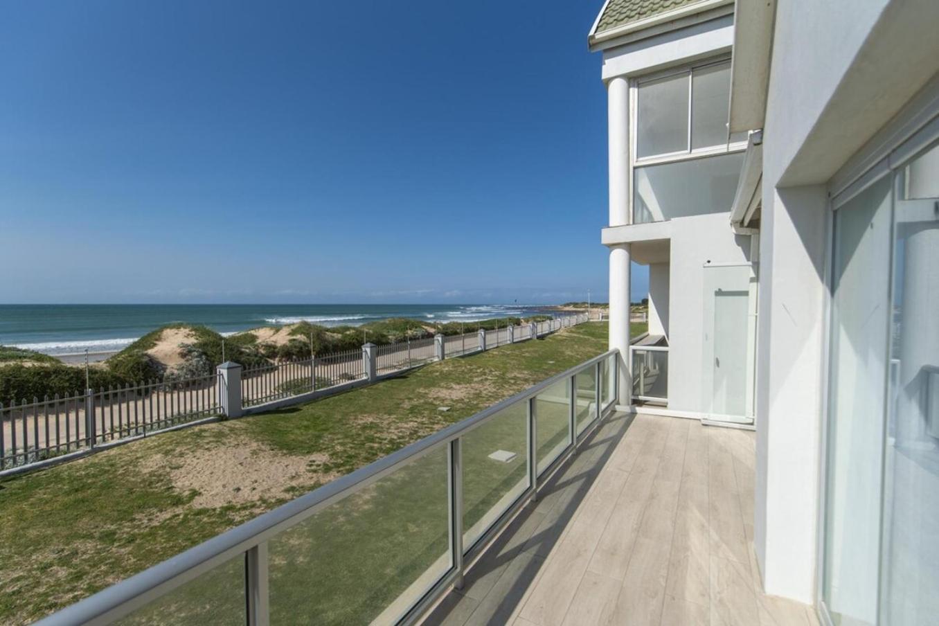 Luxury On The Beach Port Elizabeth Exterior foto