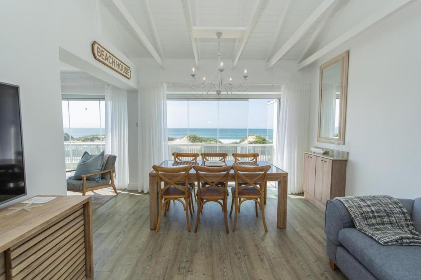 Luxury On The Beach Port Elizabeth Exterior foto